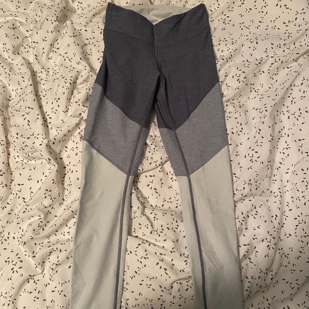 Outdoor voices leggings